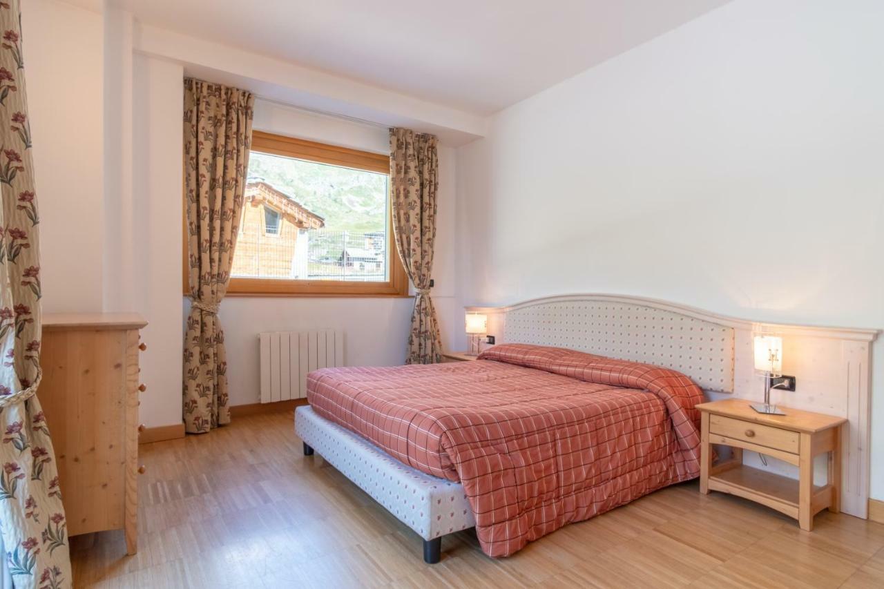 Monte Cervino Apartment AS21 Breuil-Cervinia Extérieur photo